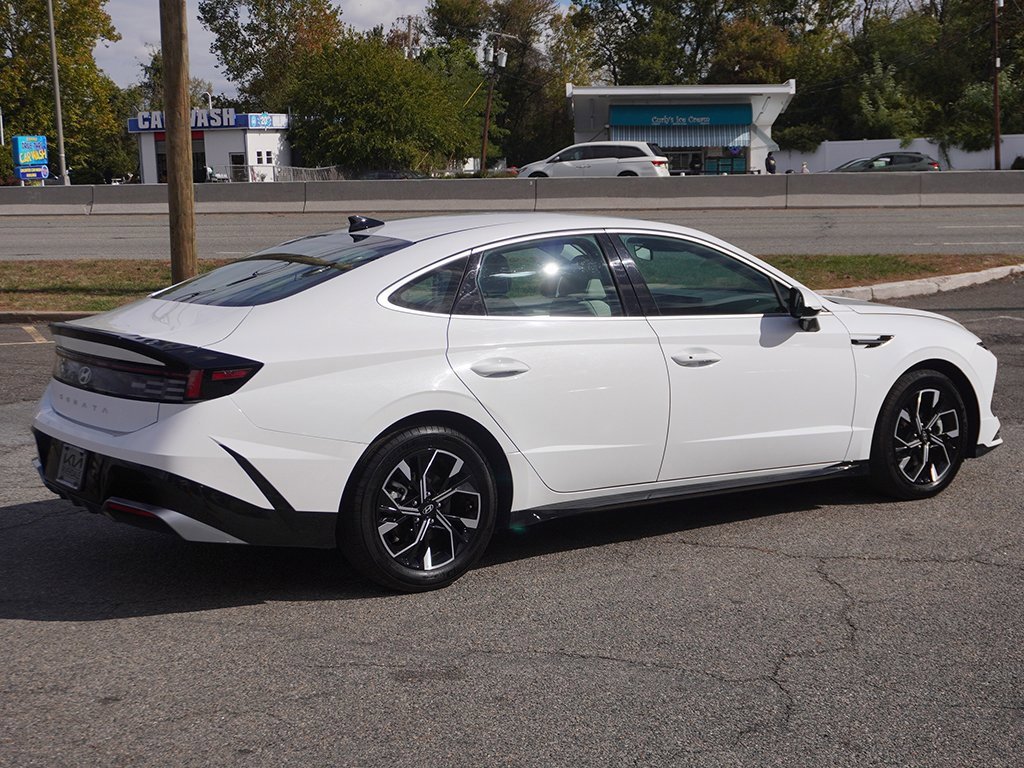 Used 2024 Hyundai Sonata SEL image 10