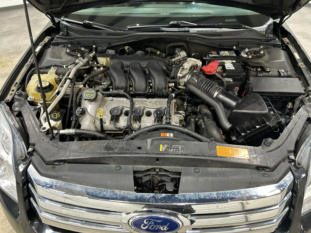 Used 2009 Ford Fusion SEL image 9
