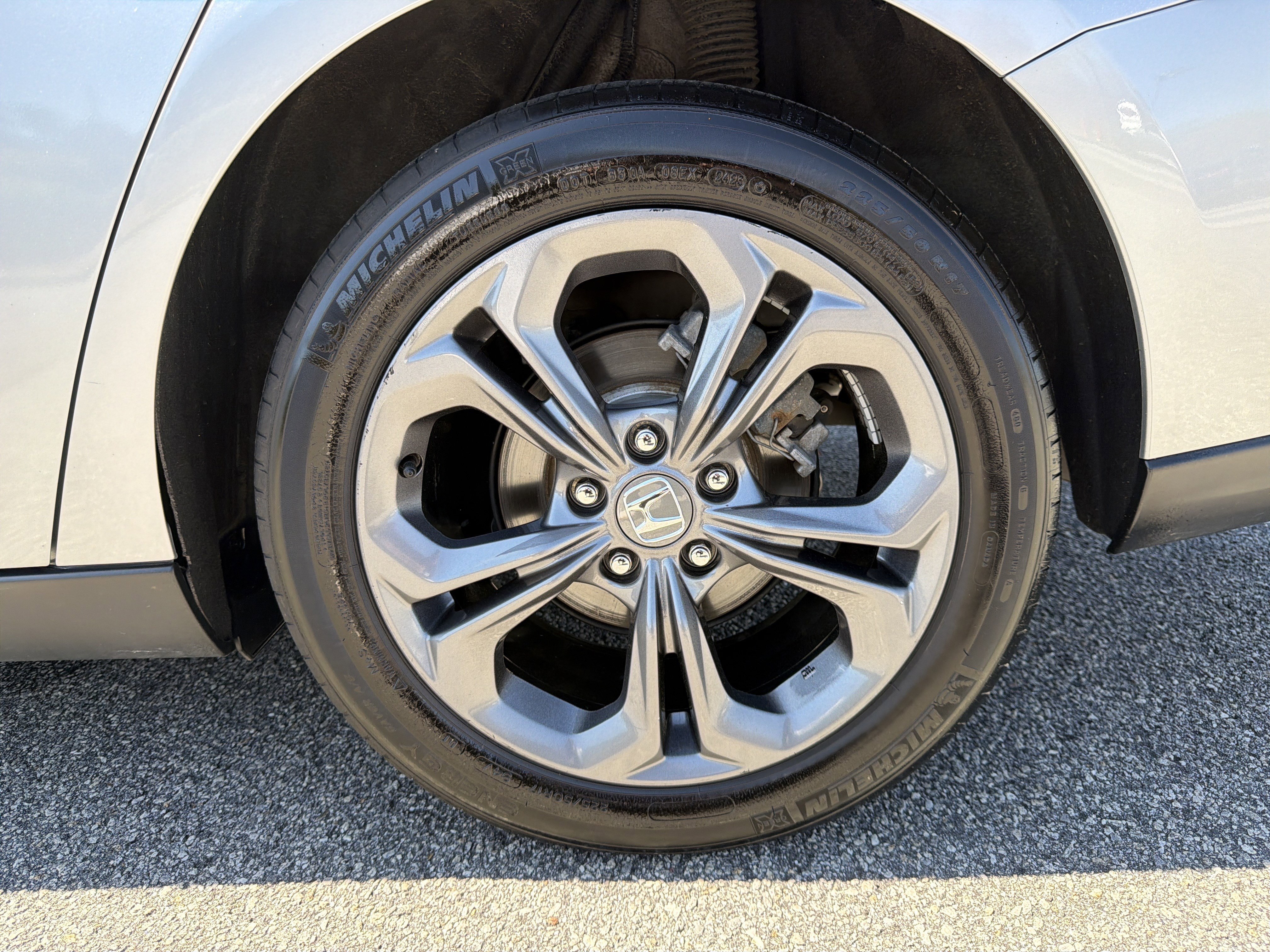 Used 2023 Honda Accord EX image 29