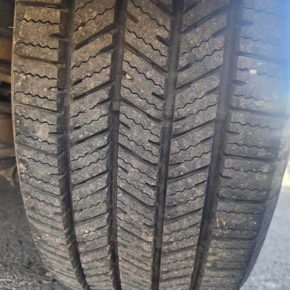 Used 2021 Ford Transit Connect XLT image 41
