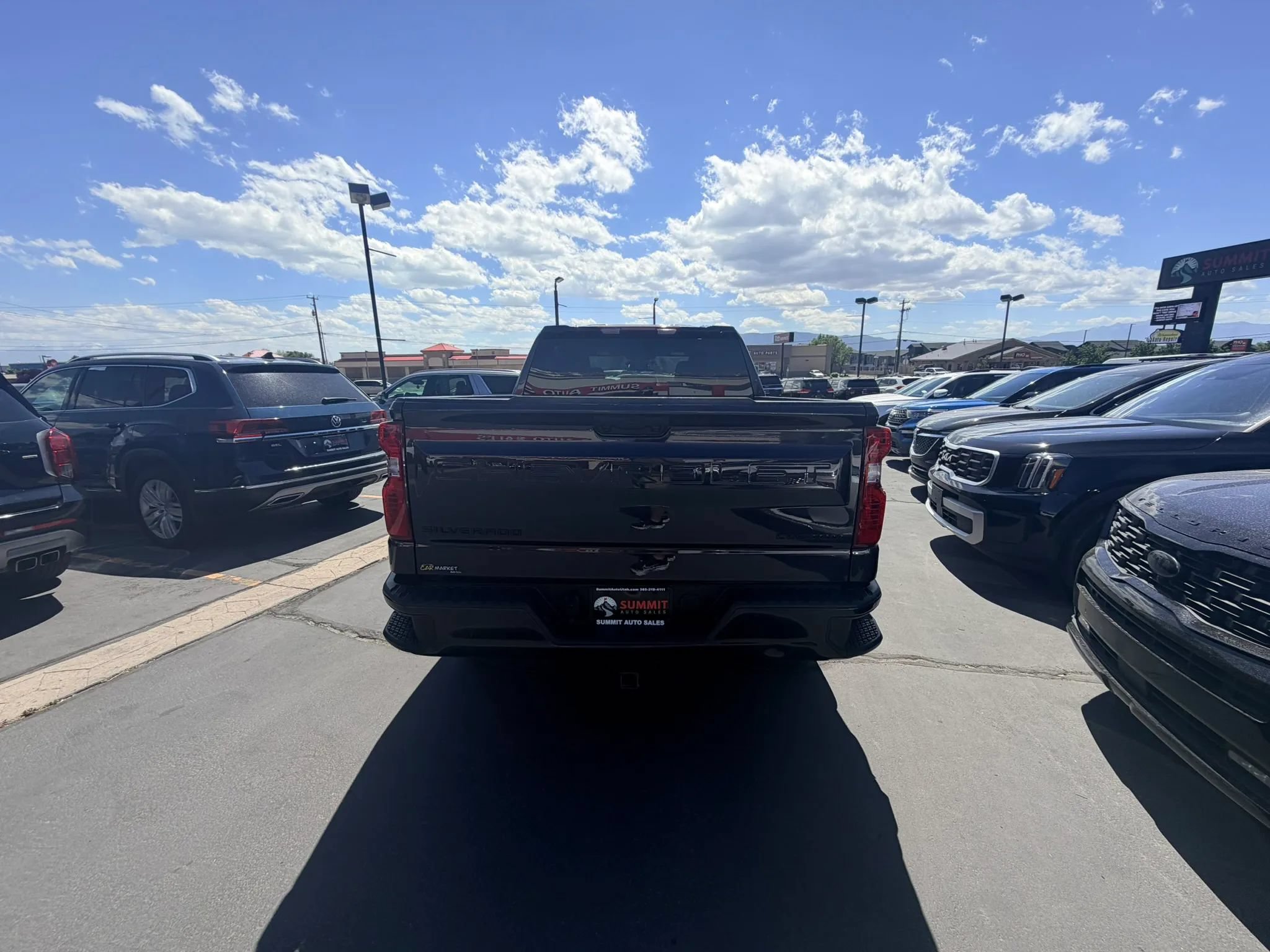 Used 2023 Chevrolet Silverado 1500 Custom w/ LPO, Dark Essentials Package AWD/4WD image 5
