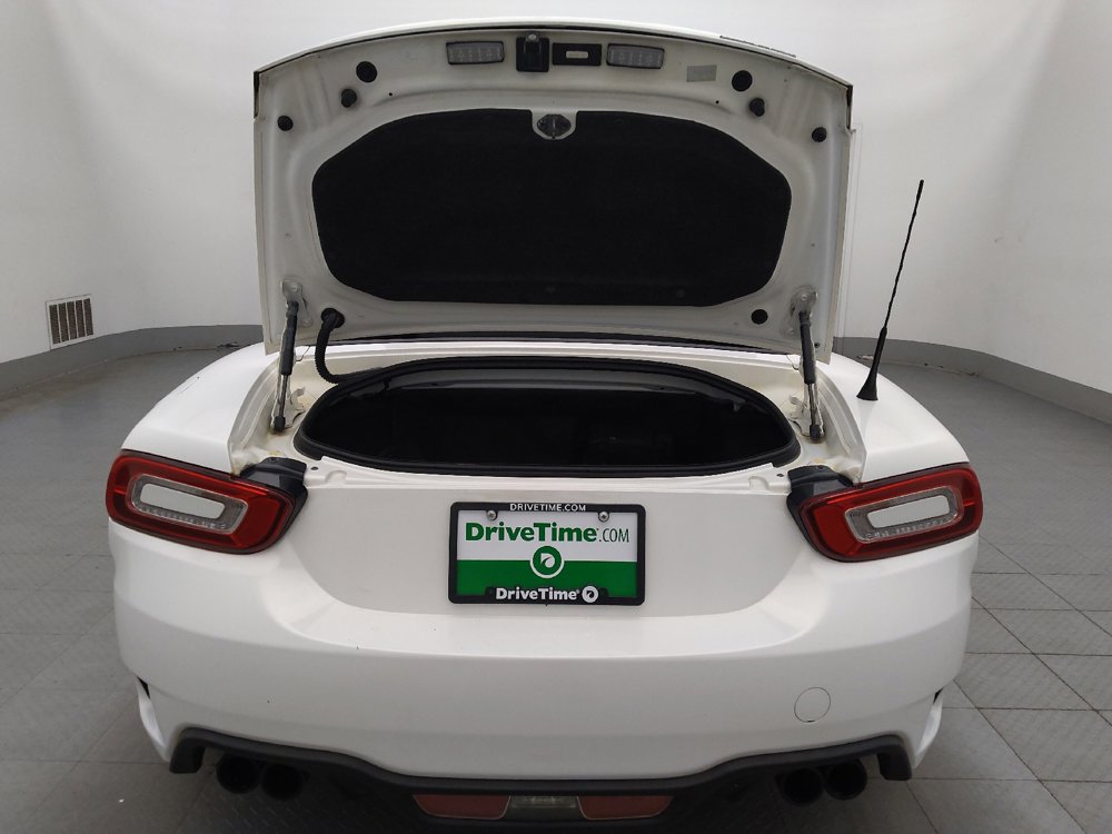 Used 2017 FIAT 124 Spider Abarth RWD image 29