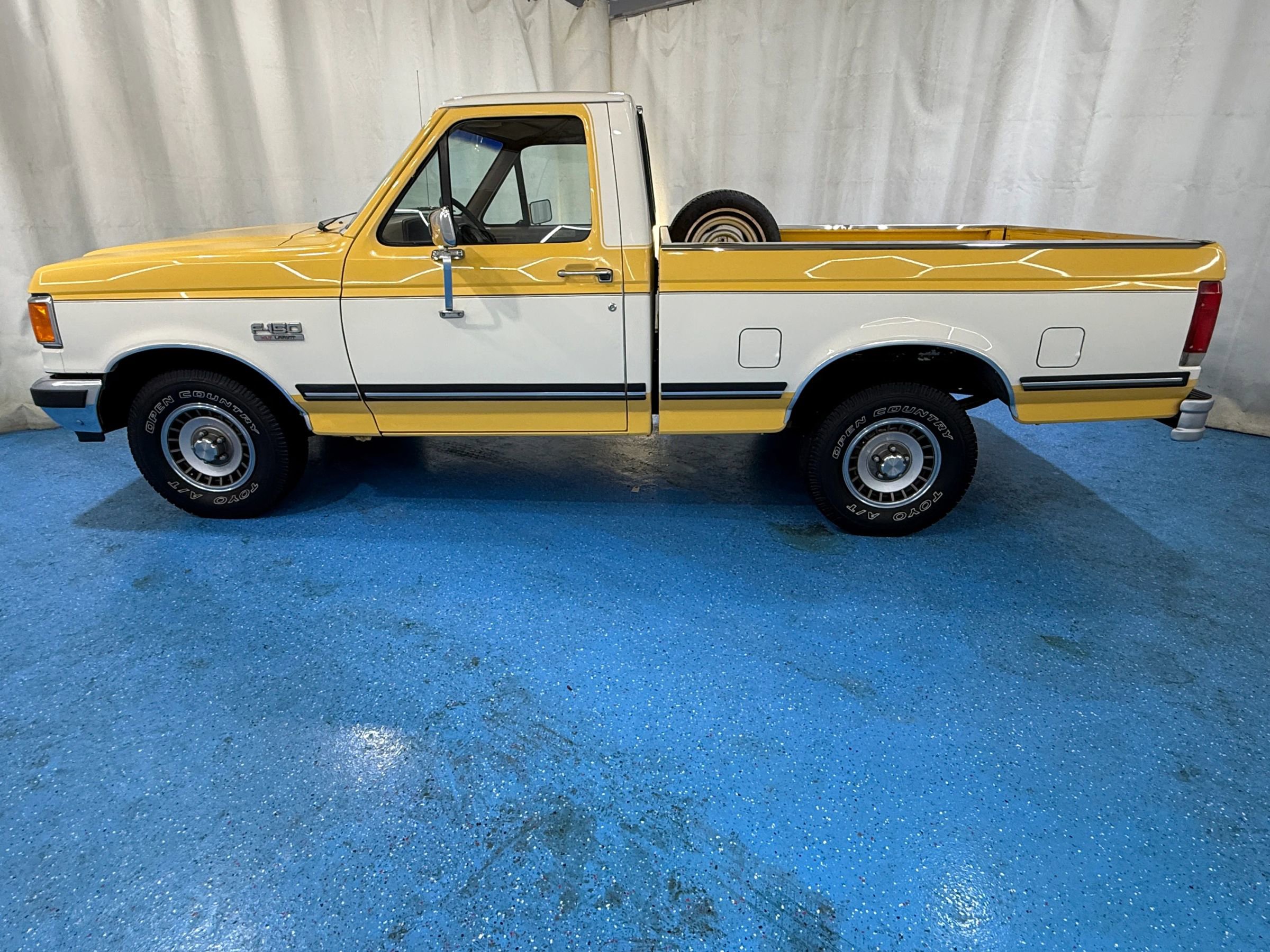 Used 1989 Ford F150 2WD Regular Cab image 4