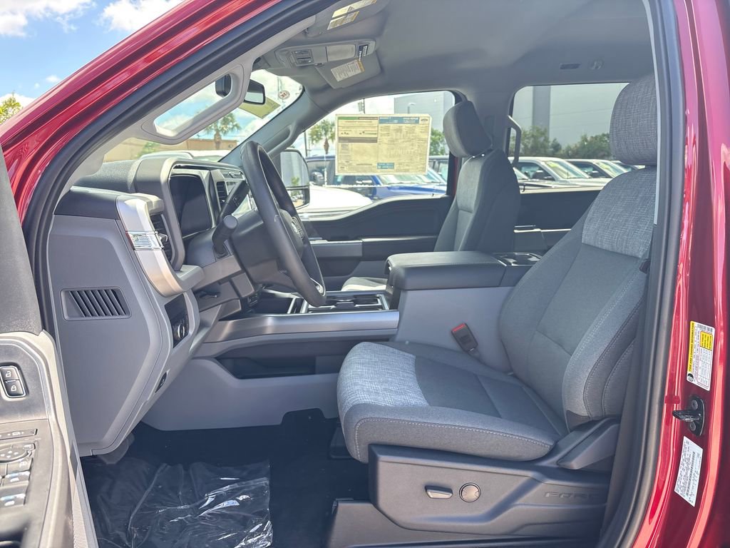 New 2026 Ford F250 XLT w/ XLT Premium Package AWD/4WD image 21