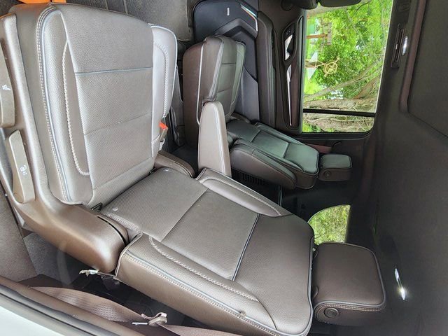 Used 2022 GMC Yukon XL Denali image 18
