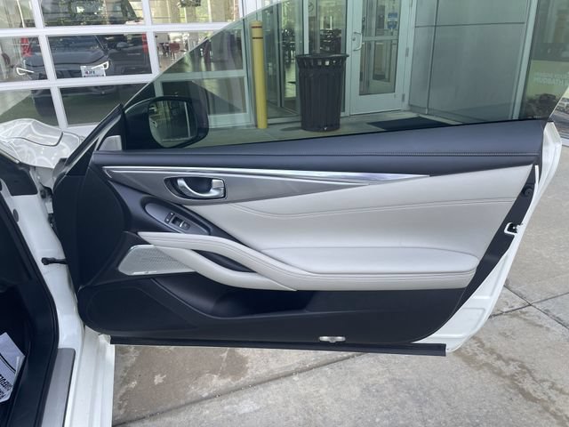 Used 2019 INFINITI Q60 3.0t Luxe w/ Essential Package AWD/4WD image 37