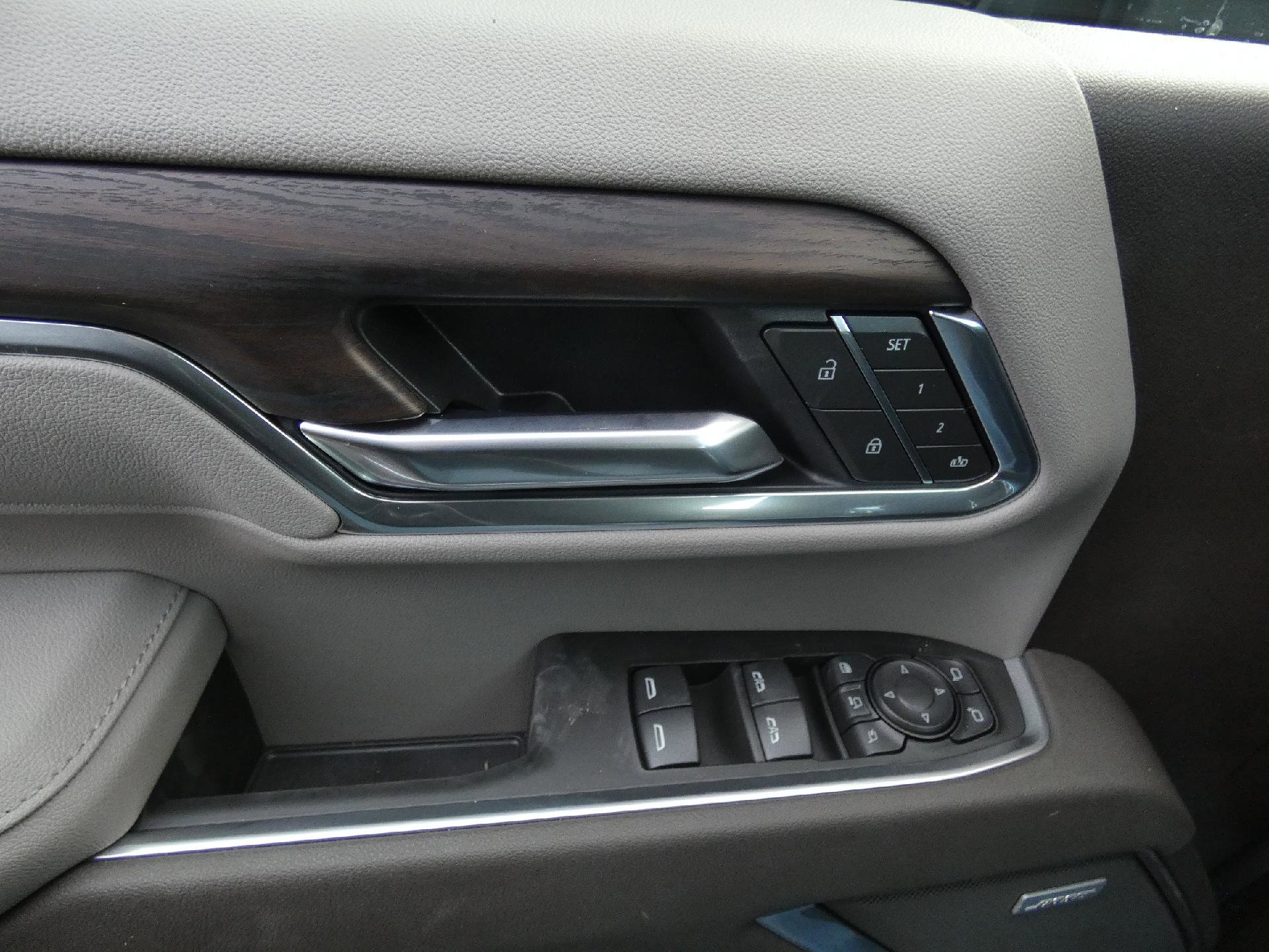 New 2026 GMC Sierra 2500 SLT w/ SLT Premium Package image 19