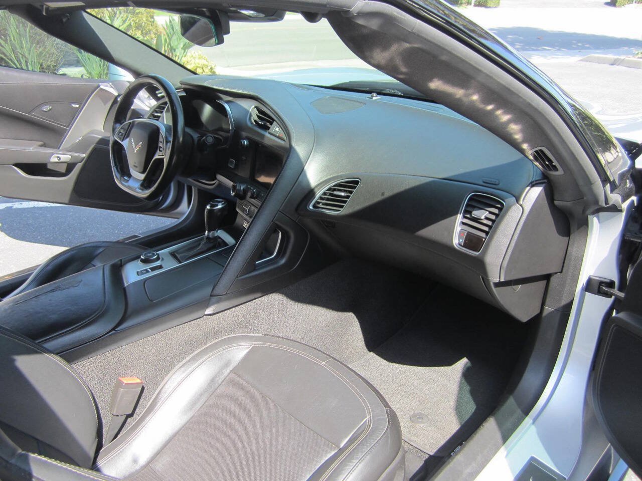 Used 2019 Chevrolet Corvette Stingray Coupe RWD image 20