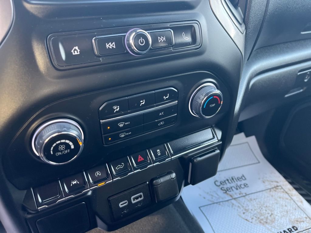 Used 2025 Chevrolet Silverado 1500 Custom w/ Turbomax Blackout Package image 15