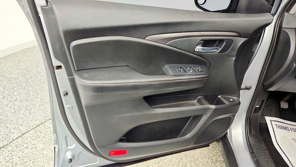 Used 2019 Honda Ridgeline Sport image 10