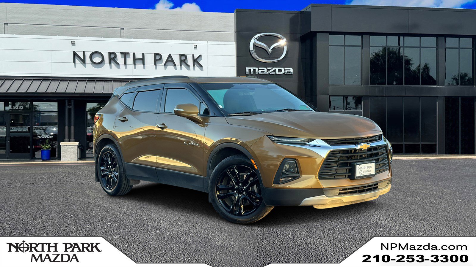 Used 2019 Chevrolet Blazer LT w/ Sun and Wheels Package FWD image 1