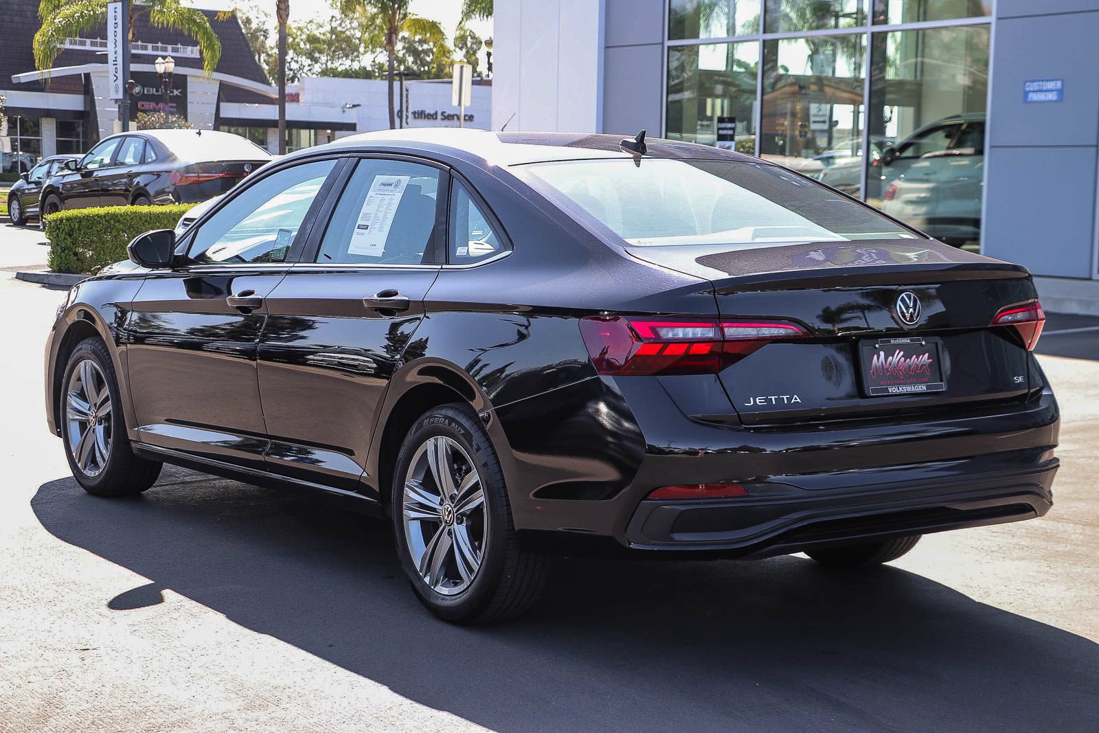 Used 2024 Volkswagen Jetta SE FWD image 8
