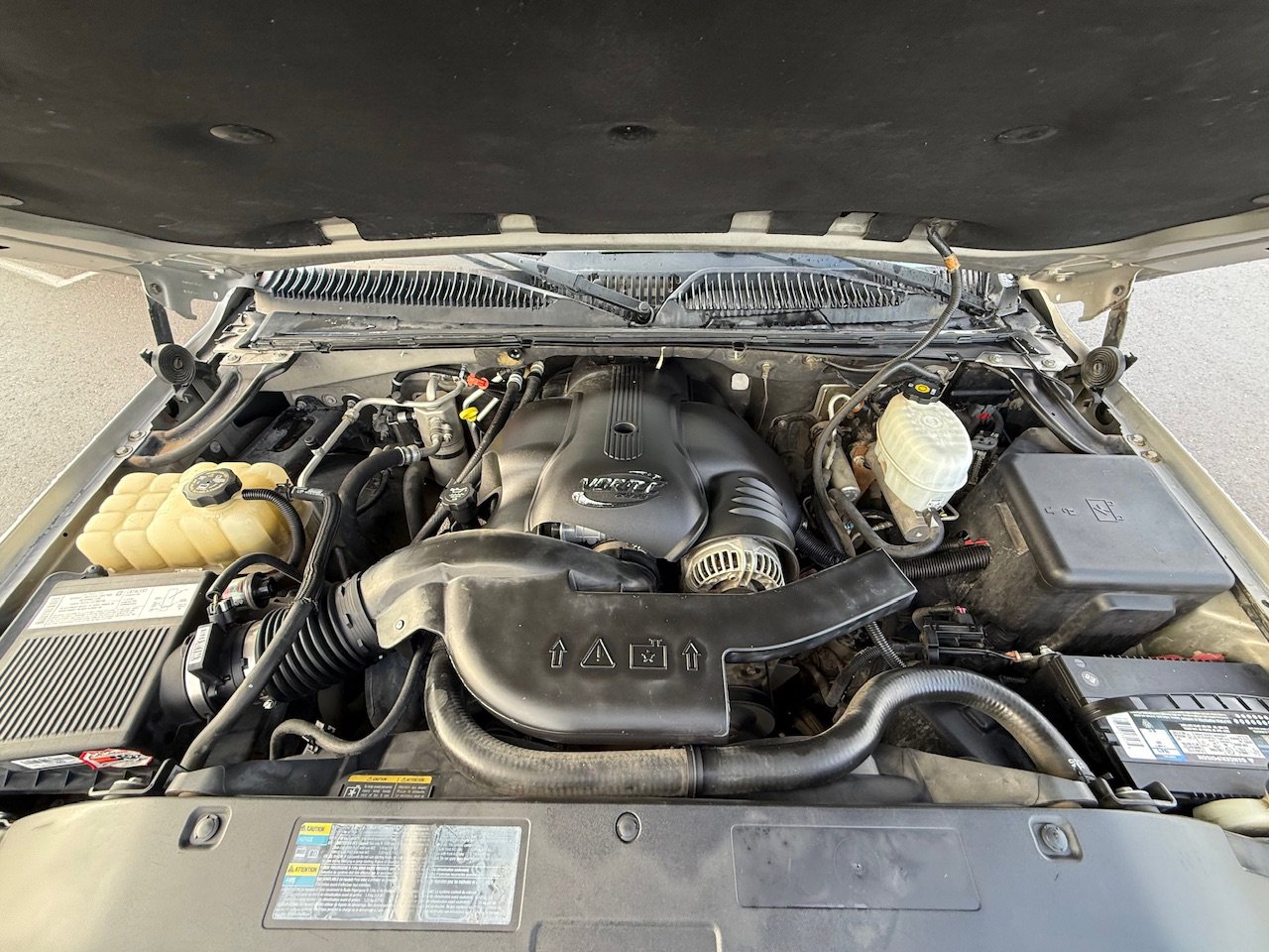 Used 2005 GMC Yukon XL Denali image 58