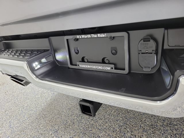 Used 2022 RAM 1500 Limited w/ Bed Utility Group AWD/4WD image 11