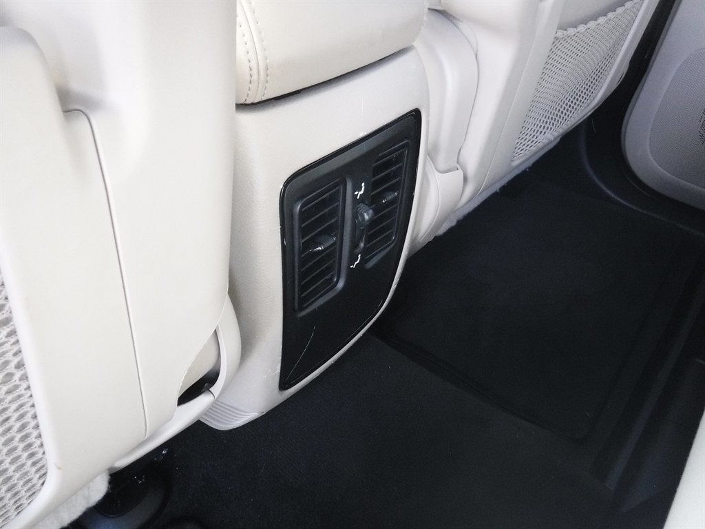 Used 2021 Dodge Durango SXT AWD/4WD image 10