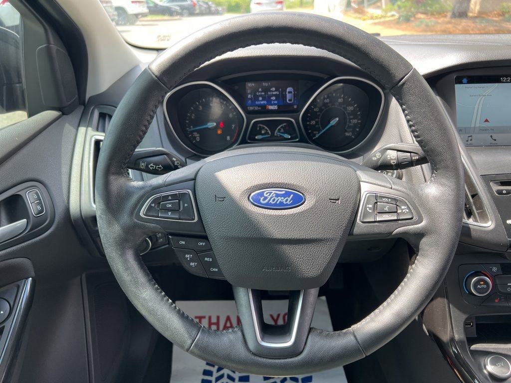 Used 2018 Ford Focus Titanium w/ Titanium Technology Package image 15