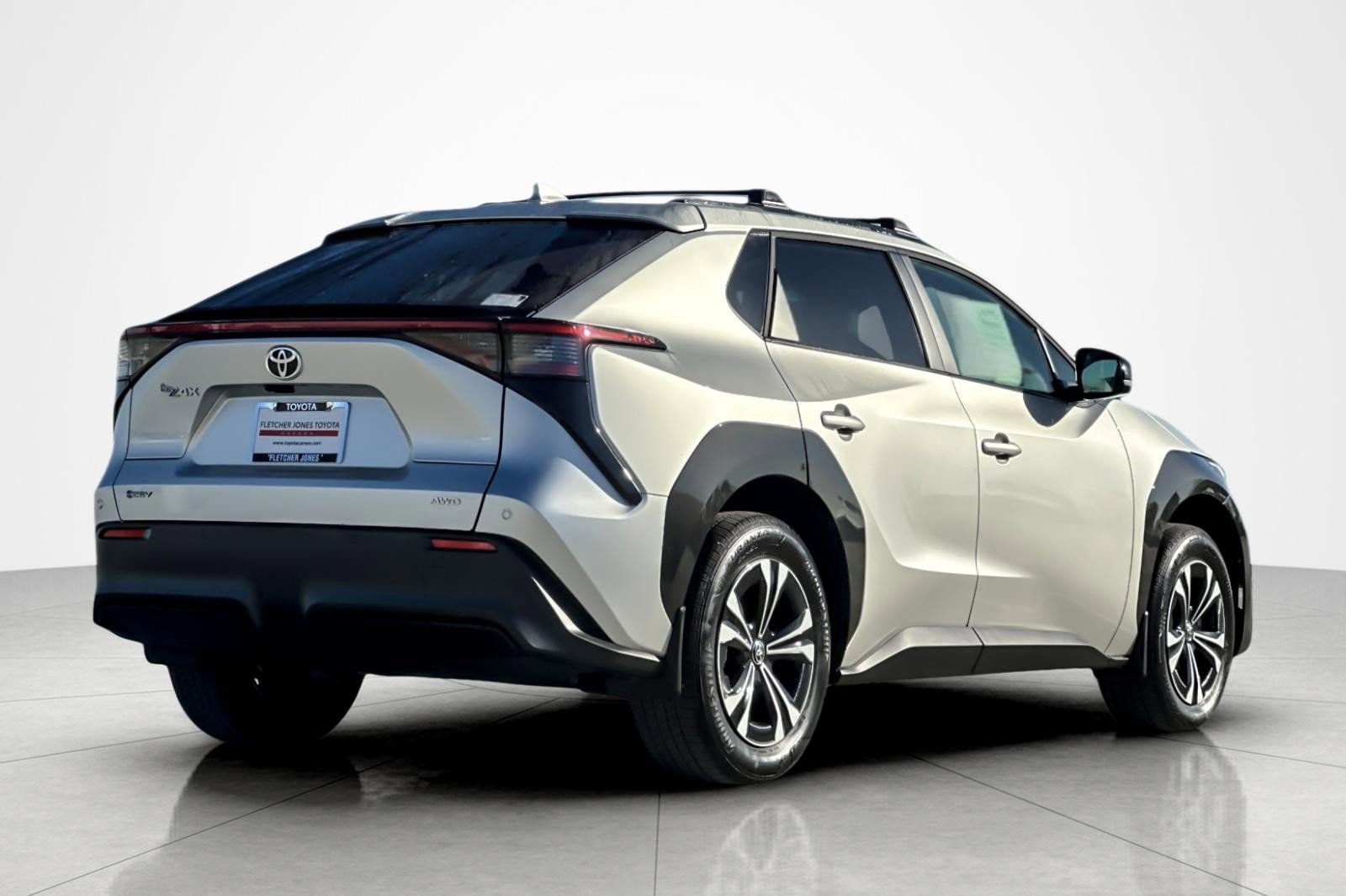 Certified 2025 Toyota bZ4X AWD image 5