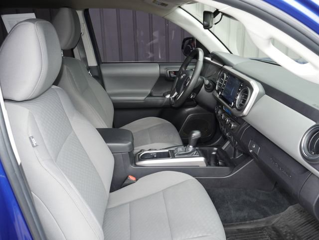 Used 2023 Toyota Tacoma SR5 w/ Technology Package image 24