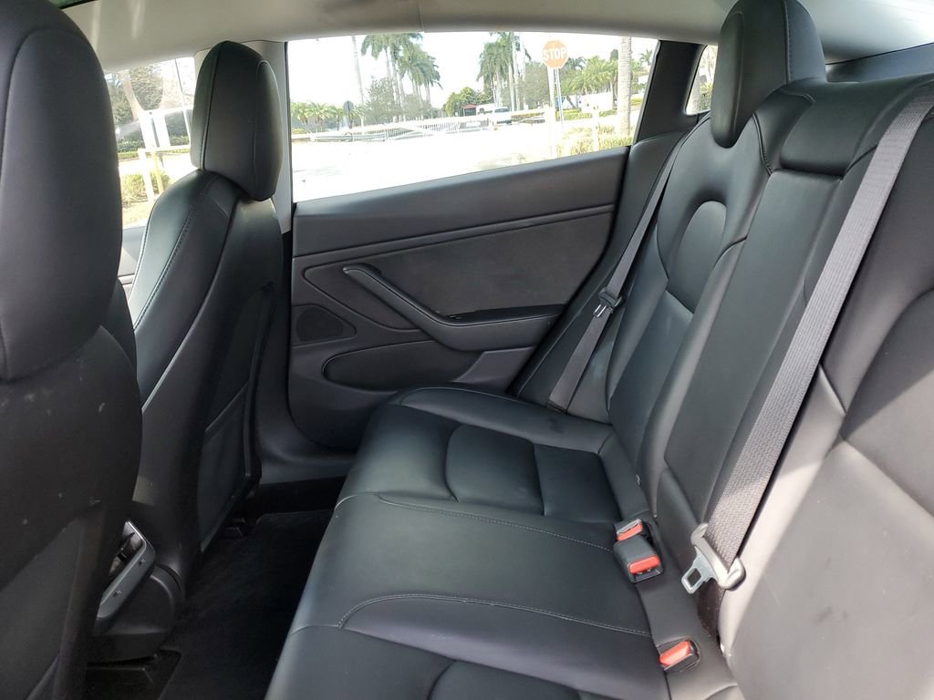 Used 2019 Tesla Model 3 Long Range image 10