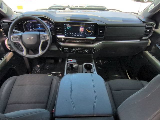 Used 2024 Chevrolet Silverado 1500 LT Trail Boss w/ Convenience Package II AWD/4WD image 15