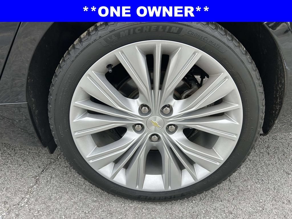 Used 2018 Chevrolet Impala Premier w/ Premier Confidence Package FWD image 10