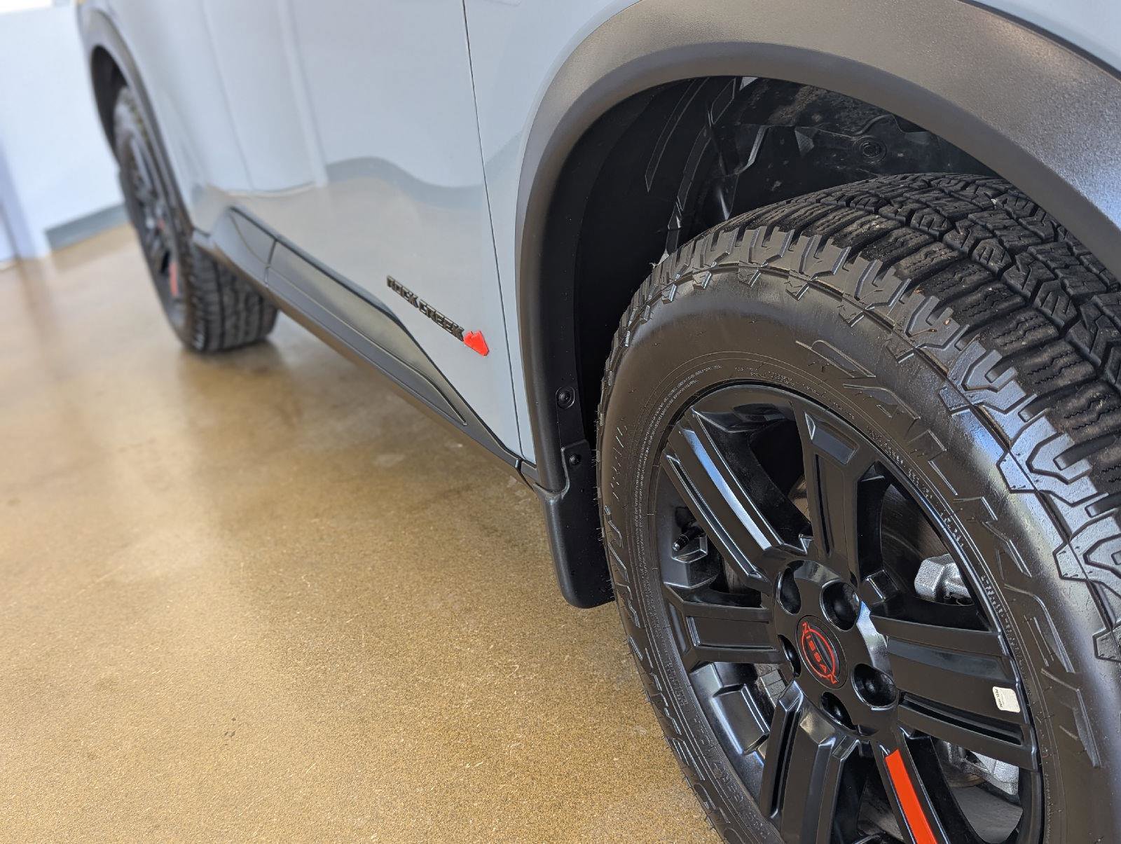 Certified 2025 Nissan Rogue SV AWD/4WD image 31