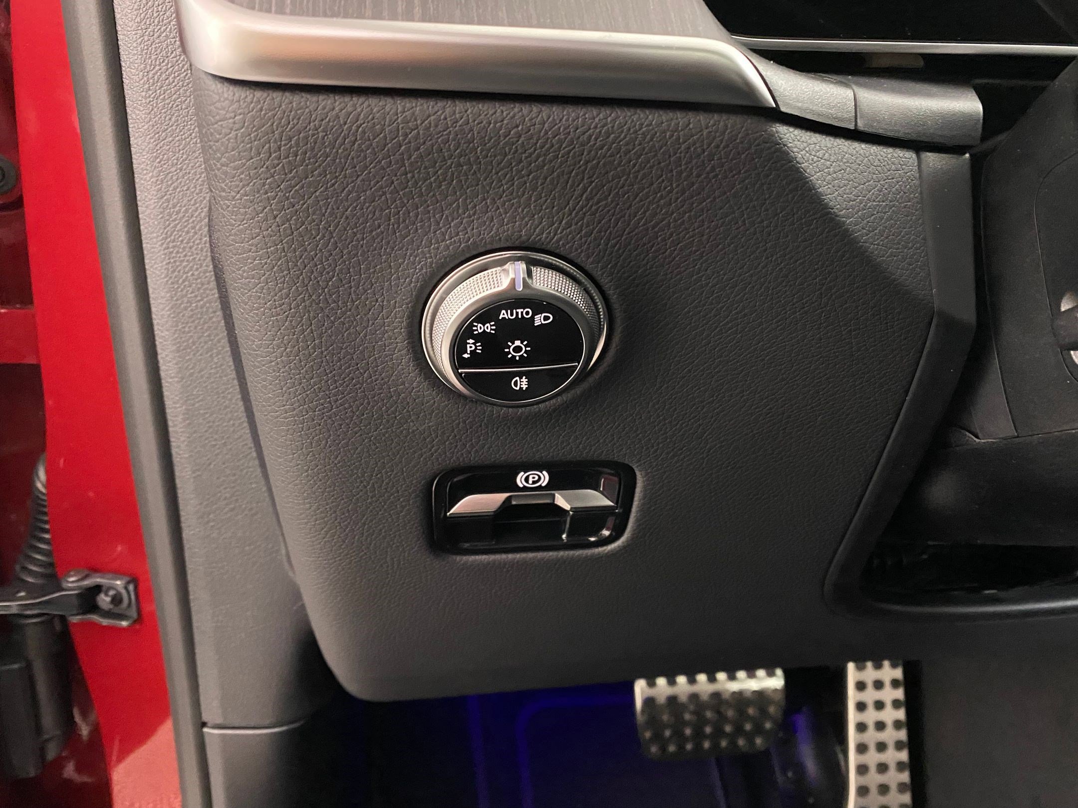 Used 2026 Mercedes-Benz GLC 300 4MATIC image 18