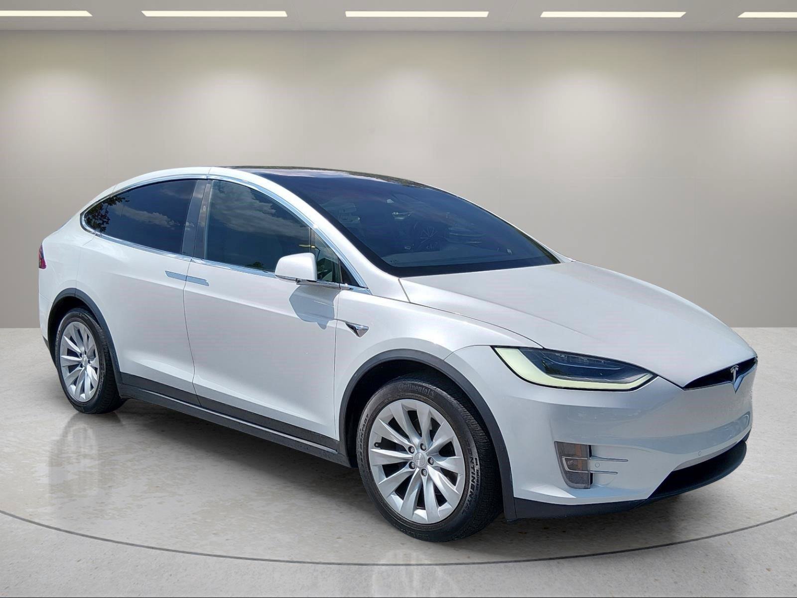 Used 2020 Tesla Model X Long Range AWD/4WD image 7