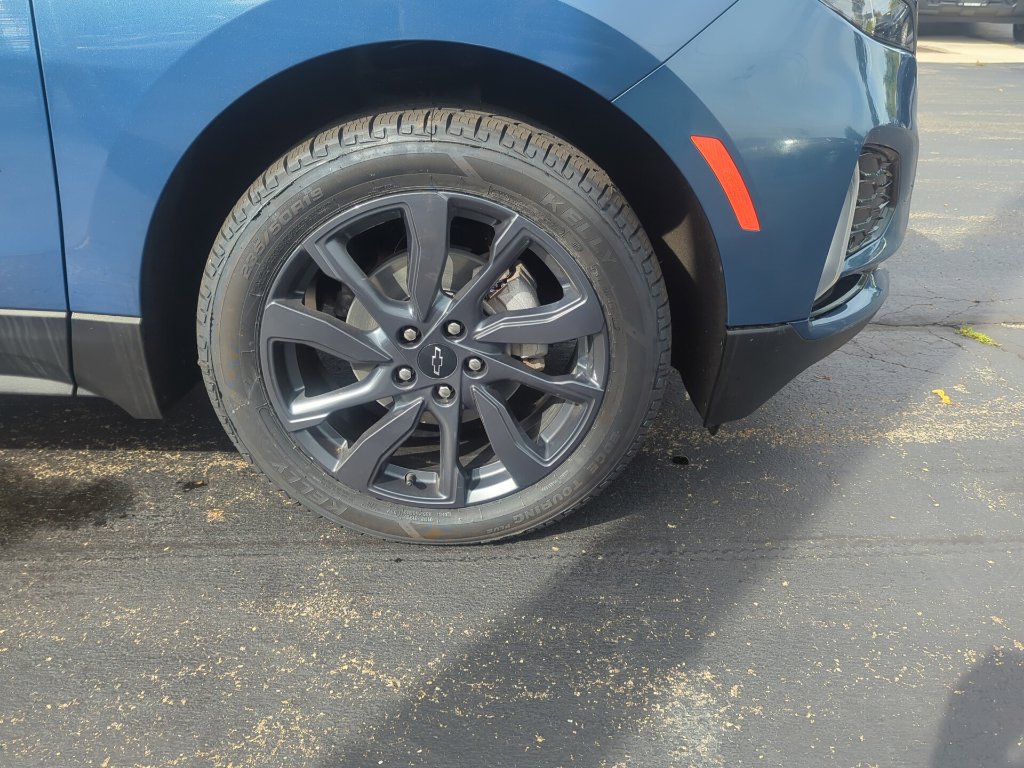Certified 2024 Chevrolet Equinox RS AWD/4WD image 11