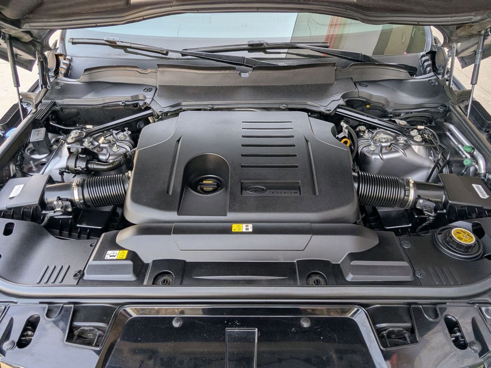 Used 2021 Land Rover Range Rover Sport HSE Silver Edition AWD/4WD image 27