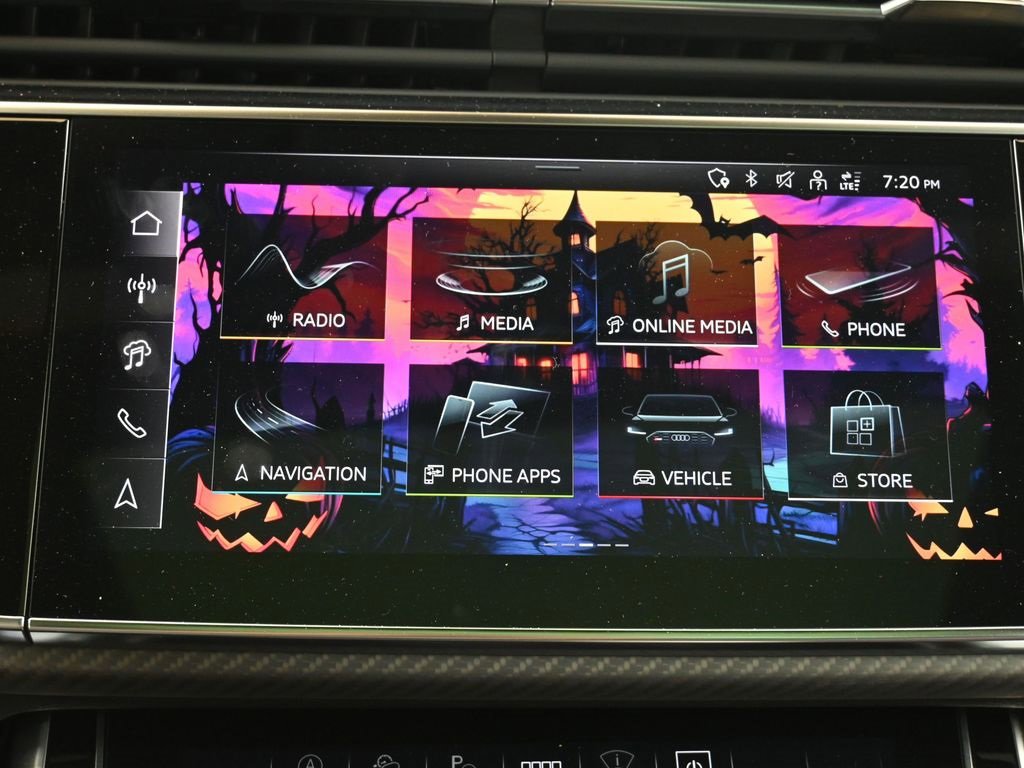 Used 2025 Audi RS Q8 performance w/ RS Design Package - Red image 32