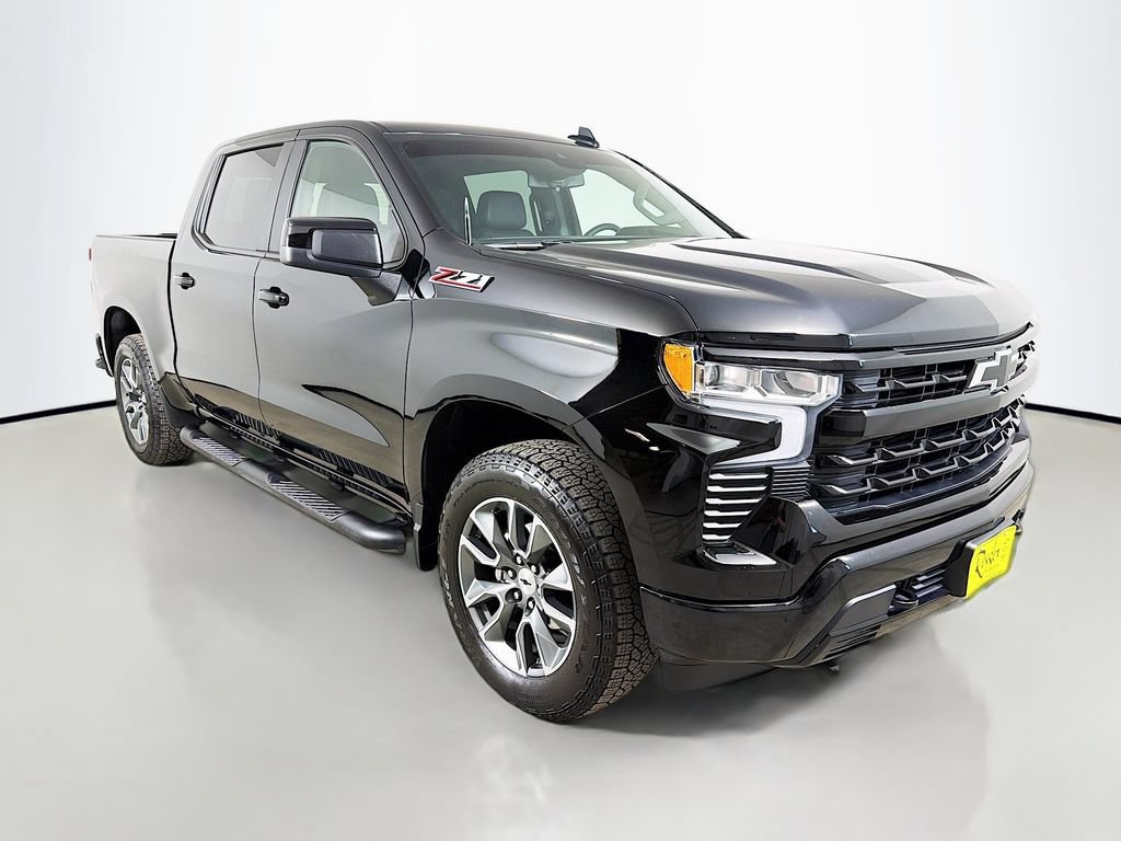 Used 2026 Chevrolet Silverado 1500 RST AWD/4WD image 4