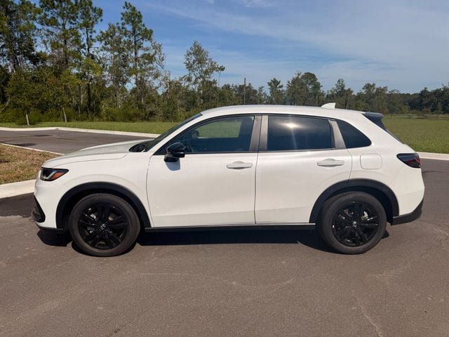 Used 2027 Honda HR-V Sport image 13