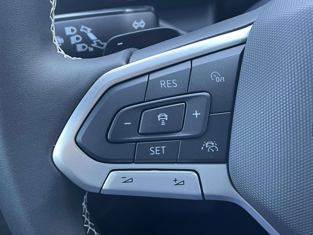 New 2026 Volkswagen Atlas Cross Sport SE AWD/4WD image 21