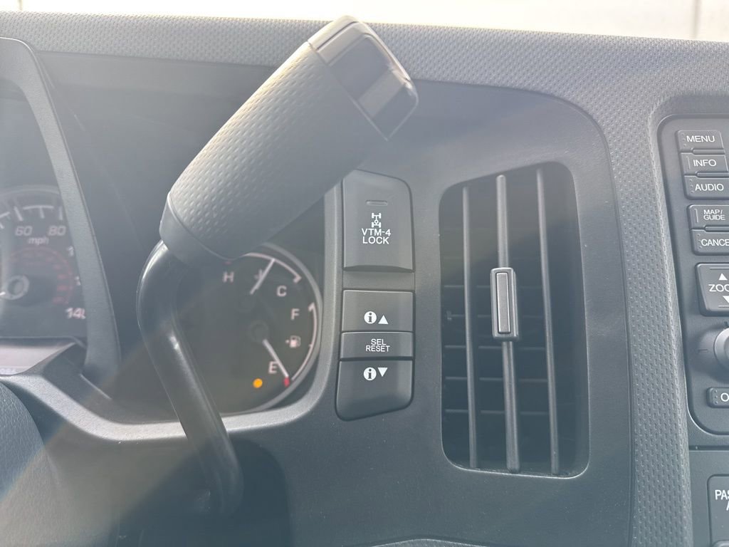 Used 2014 Honda Ridgeline SE image 14