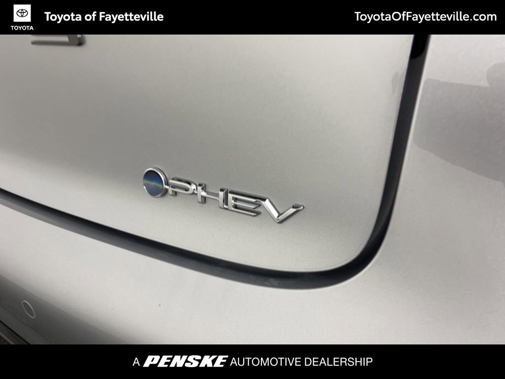 New 2026 Toyota Prius Plug-In Hybrid image 17