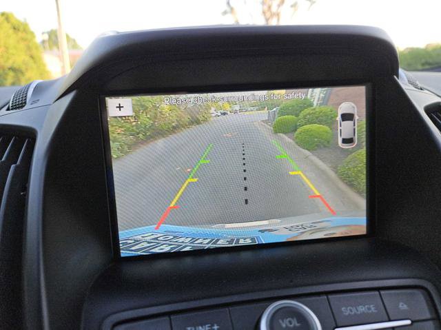 Used 2017 Ford Escape SE w/ Equipment Group 201A image 19