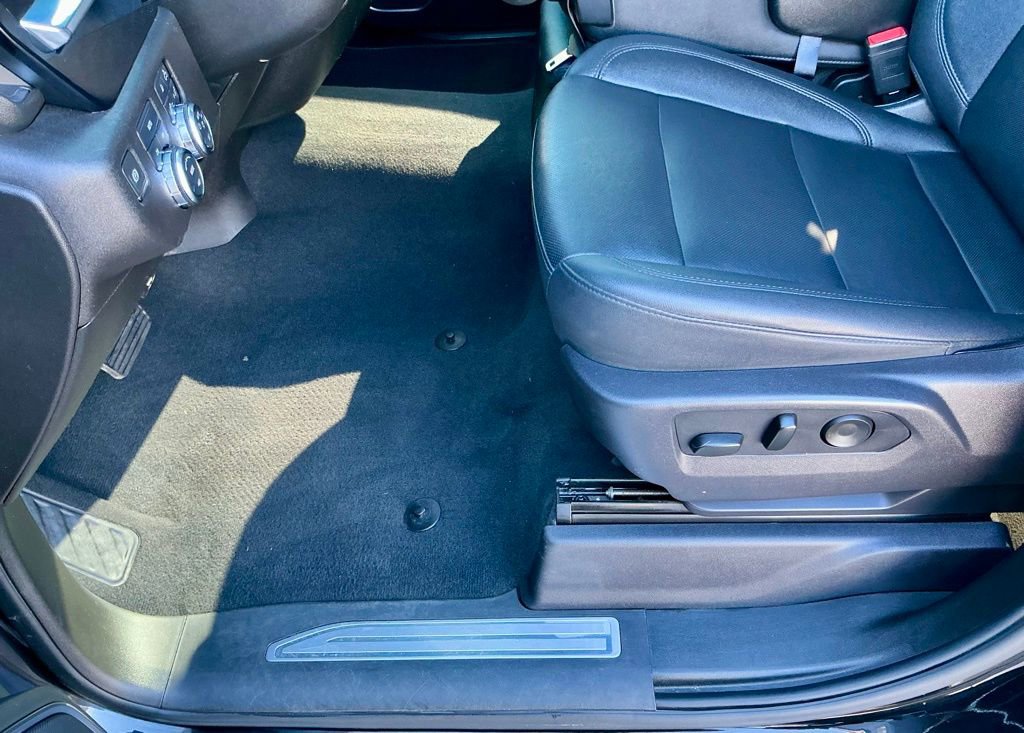 Used 2024 GMC Sierra 1500 SLT image 46