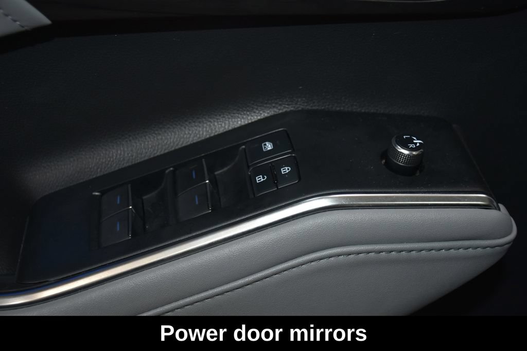 Used 2020 Toyota Highlander Limited AWD/4WD image 26