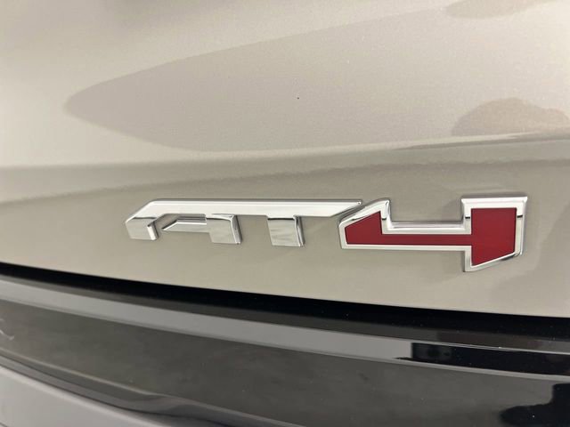 Used 2026 GMC Terrain AT4 AWD/4WD image 32
