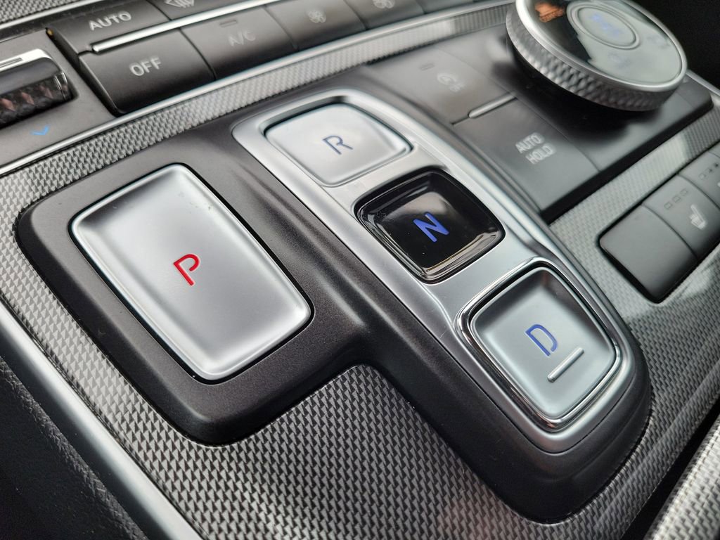 Used 2023 Hyundai Santa Fe SEL image 33