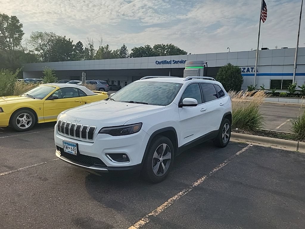 Used 2019 Jeep Cherokee Limited AWD/4WD image 16