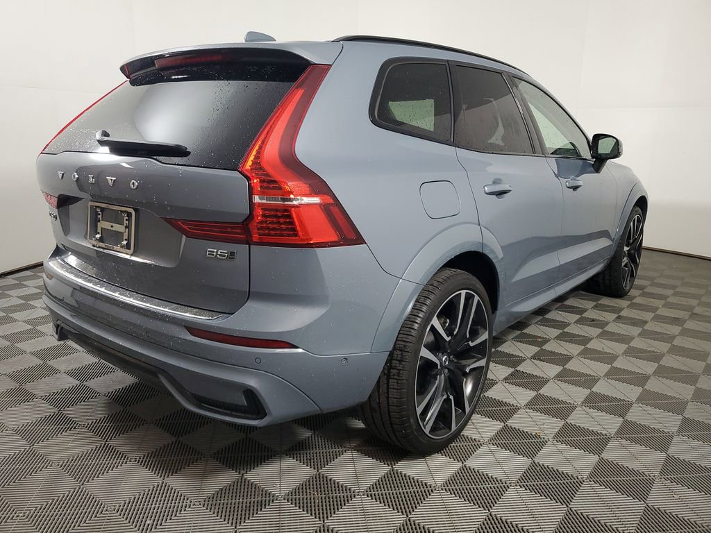 Certified 2024 Volvo XC60 B5 Ultimate w/ Protection Package Premier AWD/4WD image 6