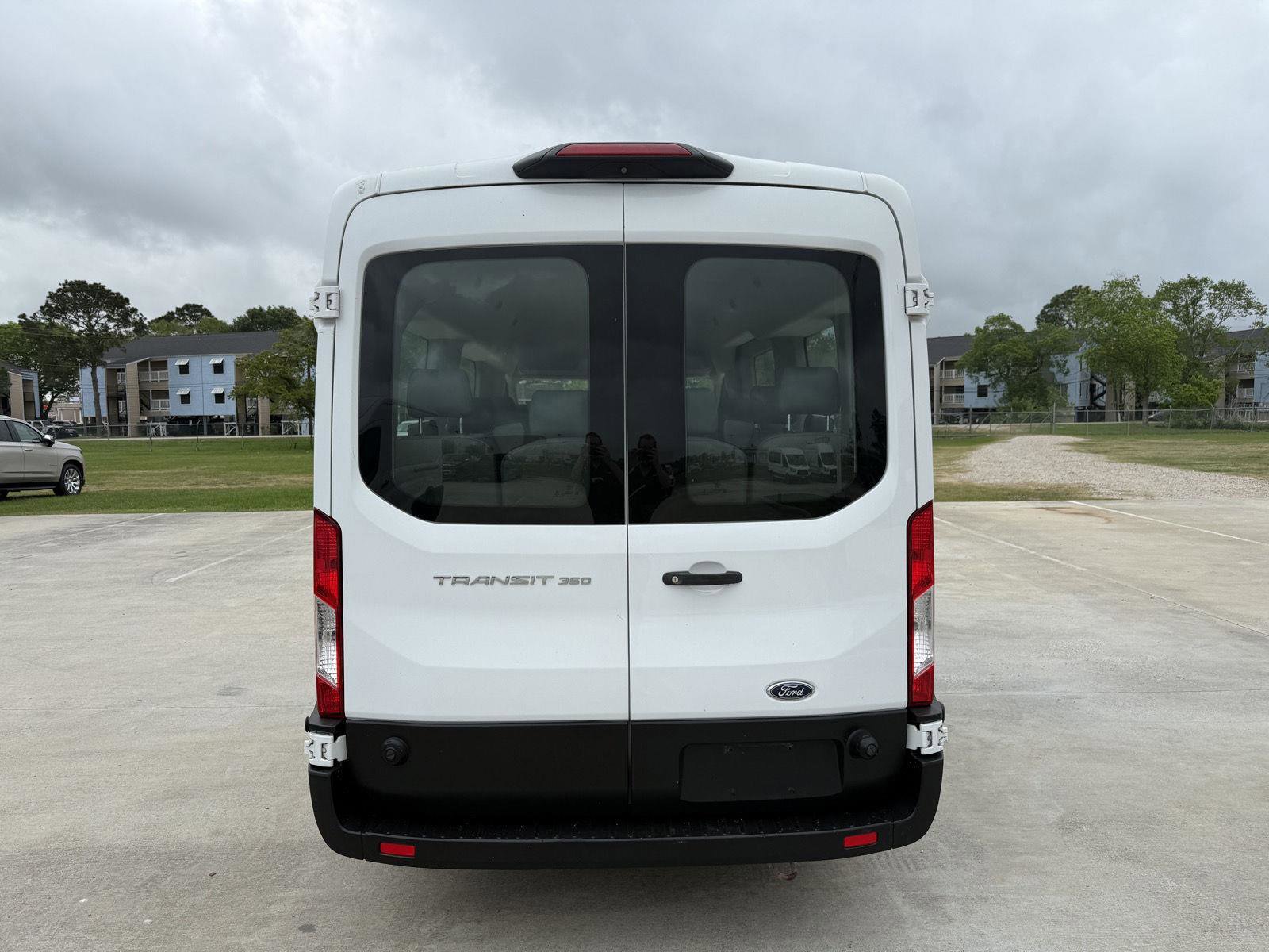 Certified 2019 Ford Transit 350 XL image 5