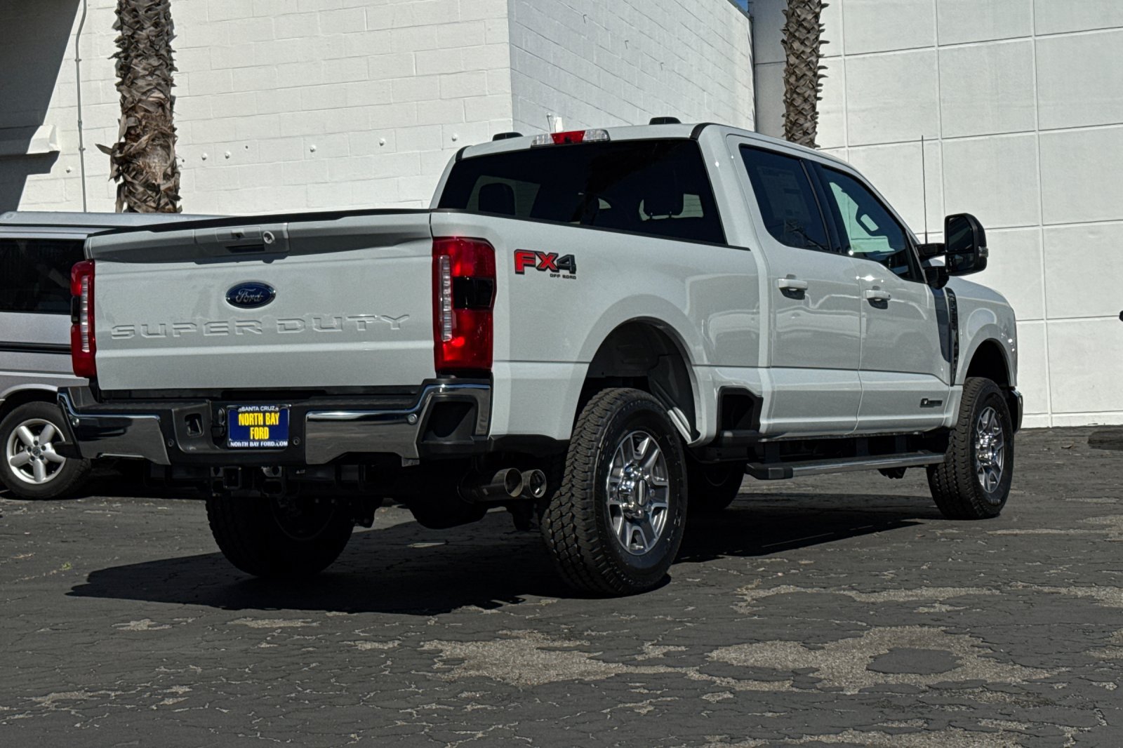 New 2026 Ford F250 Lariat w/ FX4 Off-Road Package AWD/4WD image 3