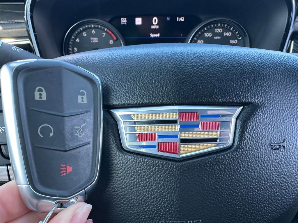 Used 2023 Cadillac XT6 Premium Luxury w/ Technology Package image 57