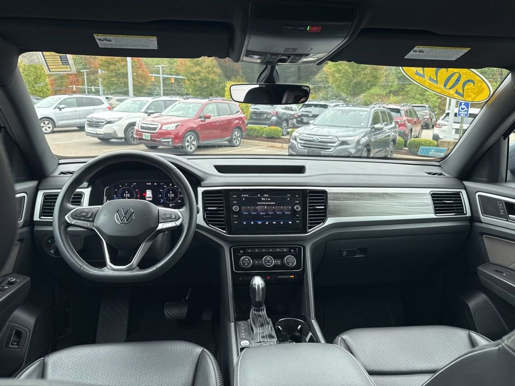 Used 2022 Volkswagen Atlas Cross Sport SE w/ Panoramic Sunroof Package image 8