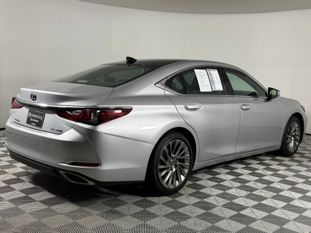 Used 2021 Lexus ES 350 Ultra Luxury w/ Accessory Package 2 FWD image 9