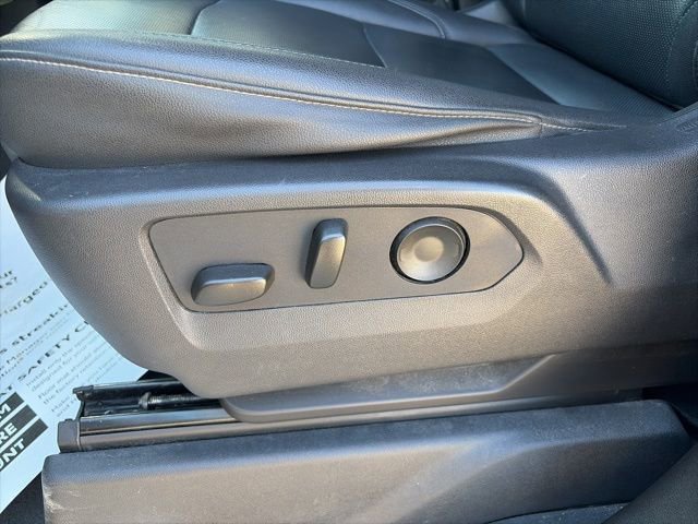 Used 2024 GMC Sierra 1500 SLT image 10