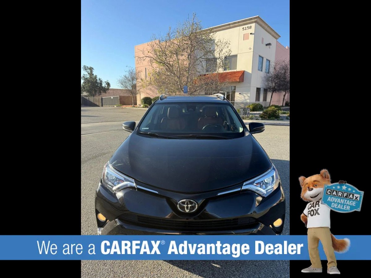 Used 2018 Toyota RAV4 Limited FWD image 19